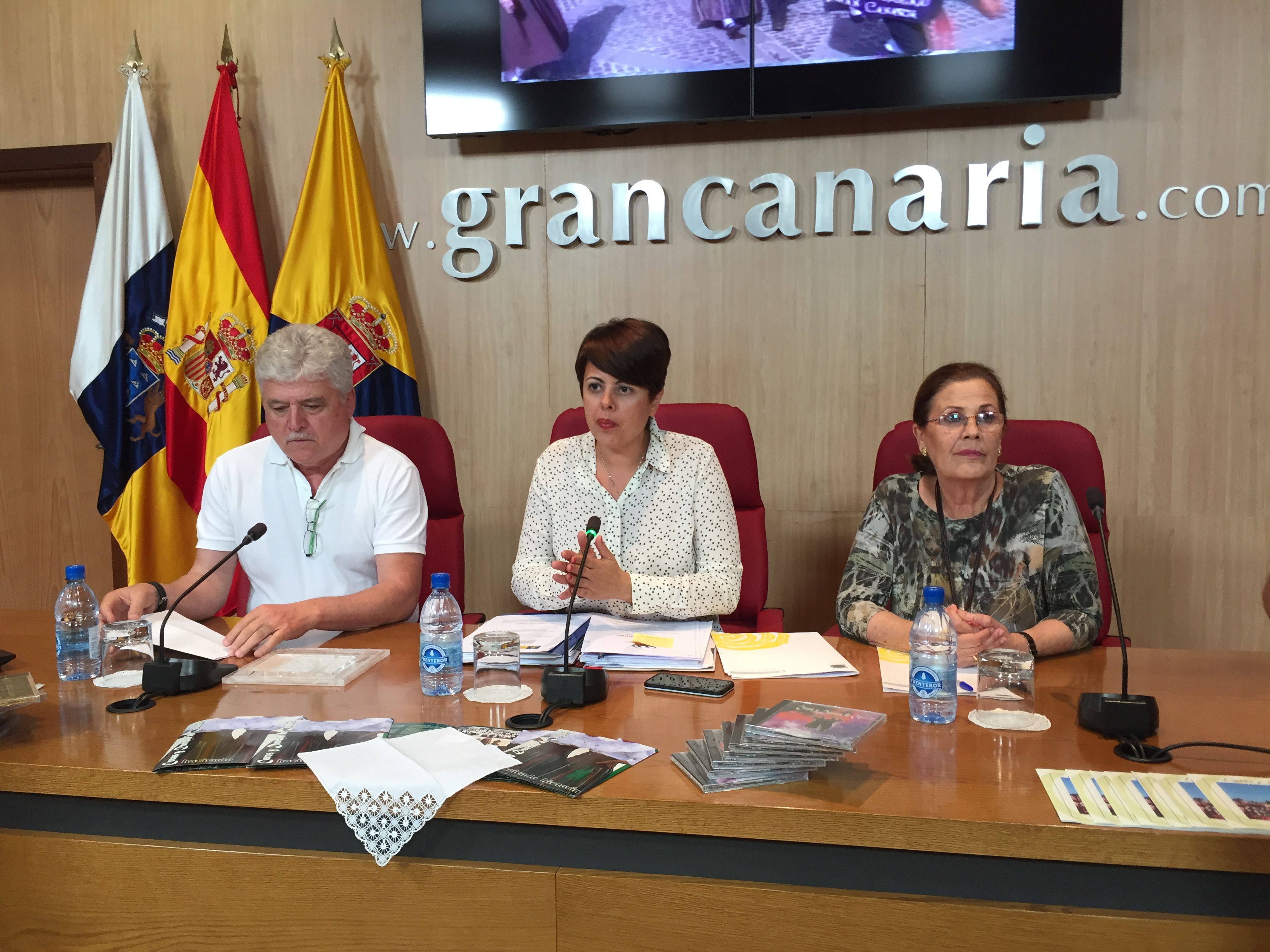 Los escolares de Ingenio recibirán formación de oficios tradicionales por iniciativa del Cabildo y Coros y Danzas